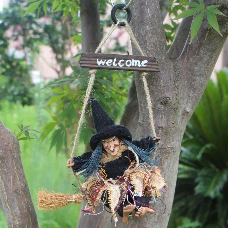 Welcome Hanging Witch