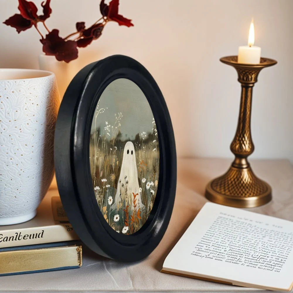 Ghost in a Flower Cluster frame